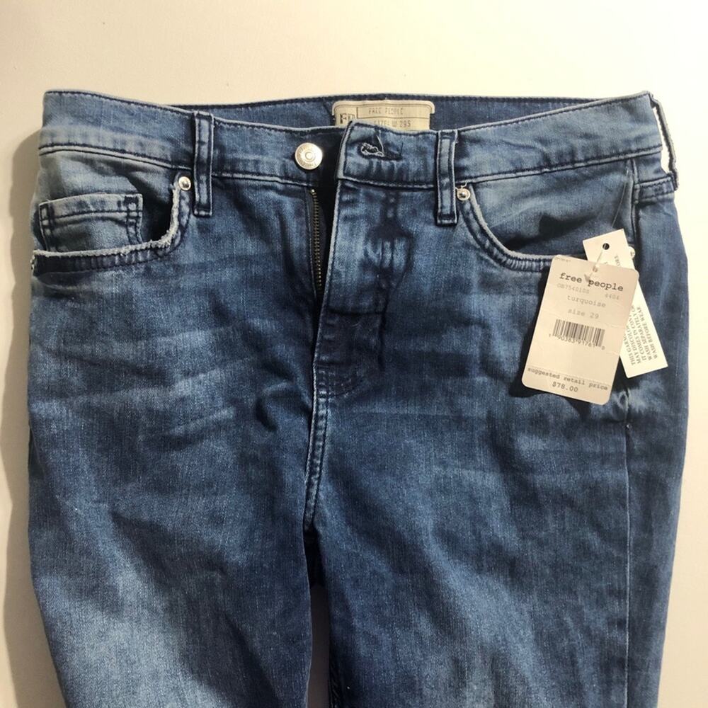 Free People Busted Knee Jeans 29 SHORT - Picture 3 of 3